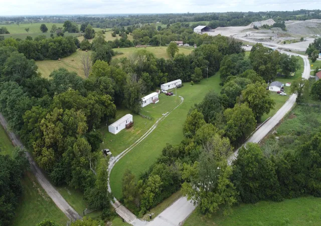 Photo 4 of Single family home for sale at 7100 Donaldson Rd, Mt Sterling, KY 40353 | MLS# 26023321 | Listing updated on 2026-10-13