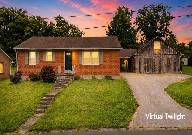 Photo 1 of Single family home for sale at 15 Kittison Dr, Winchester, KY 40391 | MLS# 26022208 | Listing updated on 2026-08-30