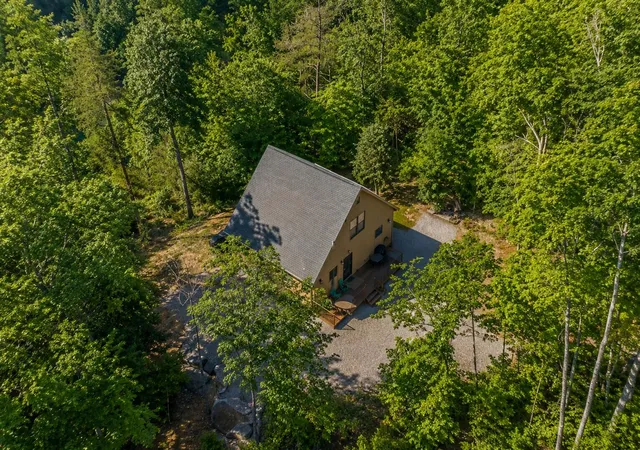 Photo 2 of Single family home for sale at 344 Restful Run Rd, Nancy, KY 42544 | MLS# 26022216 | Listing updated on 2026-08-18