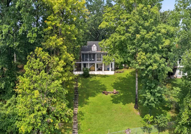 Photo 3 of Sale Pending at 750 Chimney Rock Rd, Harrodsburg, KY 40330 | MLS# 26022181 | Listing updated on 2026-09-07