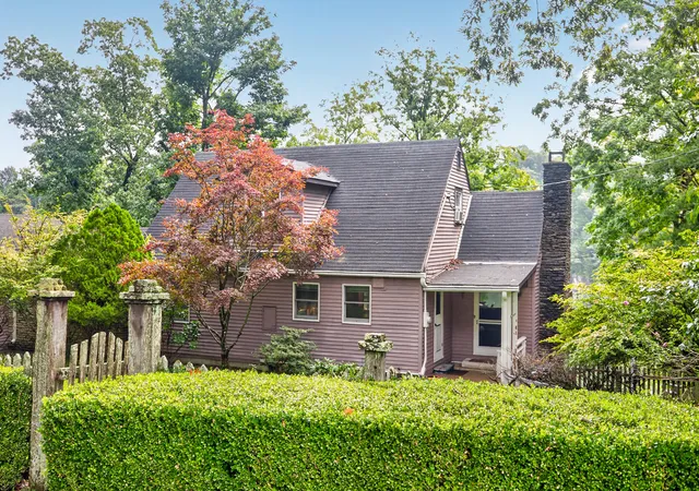 Photo 4 of Sale Pending at 750 Chimney Rock Rd, Harrodsburg, KY 40330 | MLS# 26022181 | Listing updated on 2026-09-07