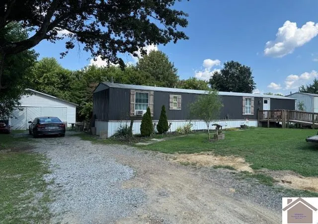 Photo 1 of Single family home for sale at 172 Mobile Hts, Mayfield, KY 42066 | MLS# 26022147 | Listing updated on 2026-08-17