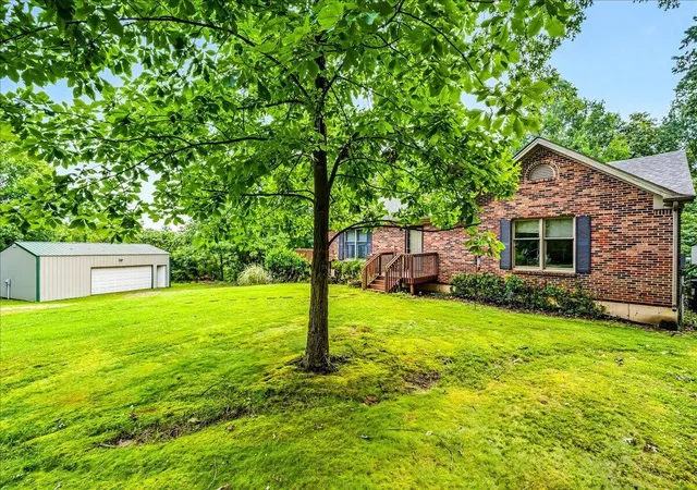 Photo 3 of Single family home for sale at 280 Stockton Rd, Frankfort, KY 40601 | MLS# 26022233 | Listing updated on 2026-09-16
