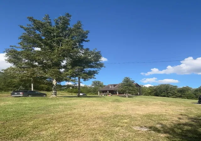 Photo 2 of House for sale at 726 Old Brown Rd, Salvisa, KY 40372 | MLS# 26022267 | Listing updated on 2026-09-02