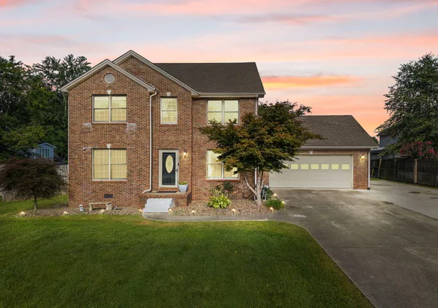 Photo 1 of Sale Pending at 321 Huckleberry Ln, London, KY 40744 | MLS# 26022160 | Listing updated on 2026-08-22