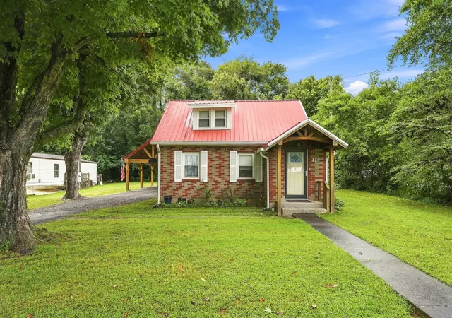 Photo 1 of Single family home for sale at 114 E Lion Dr, Salem, KY 42078 | MLS# 26022171 | Listing updated on 2026-08-26