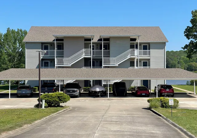 Photo 1 of Condo for sale at 88 Deer Lake Ln #Unit 2, Murray, KY 42071 | MLS# 26022175 | Listing updated on 2026-09-03