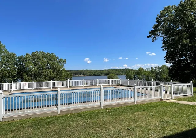 Photo 3 of Condo for sale at 88 Deer Lake Ln #Unit 2, Murray, KY 42071 | MLS# 26022175 | Listing updated on 2026-09-03