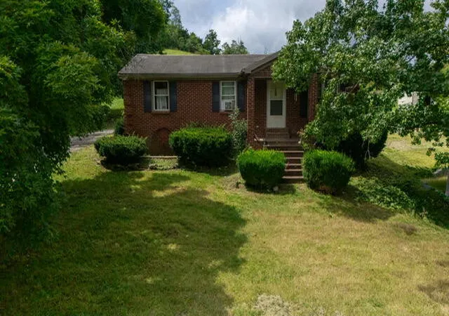 Photo 1 of Single family home for sale at 830 Gunnell Rd, Georgetown, KY 40324 | MLS# 26023575 | Listing updated on 2026-09-28