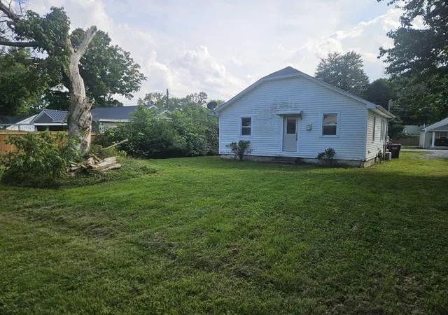 Photo 2 of Single family home for sale at 430 Carmicle St, Liberty, KY 42539 | MLS# 26022193 | Listing updated on 2026-09-04