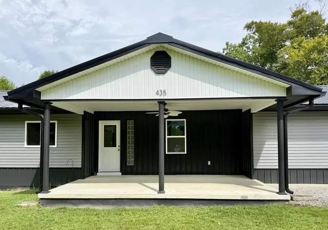 Photo 2 of Single family home for sale at 435 Mcguire Ave, Beattyville, KY 41311 | MLS# 26022227 | Listing updated on 2026-08-28