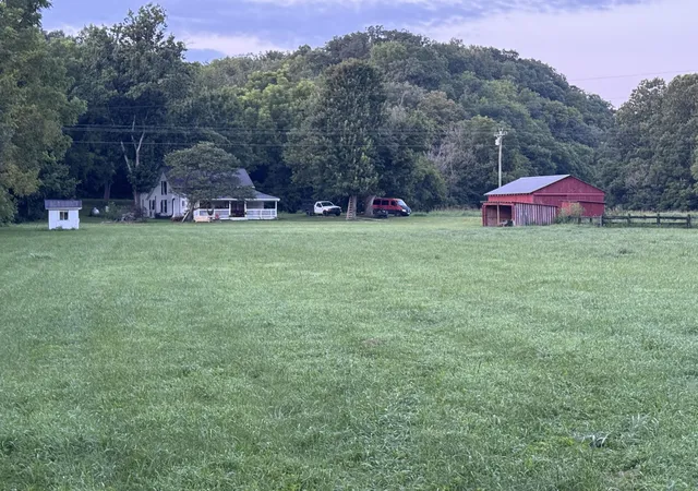 Photo 2 of Single family home for sale at 4283 Little S Rd, Gravel Switch, KY 40328 | MLS# 26022215 | Listing updated on 2026-08-29