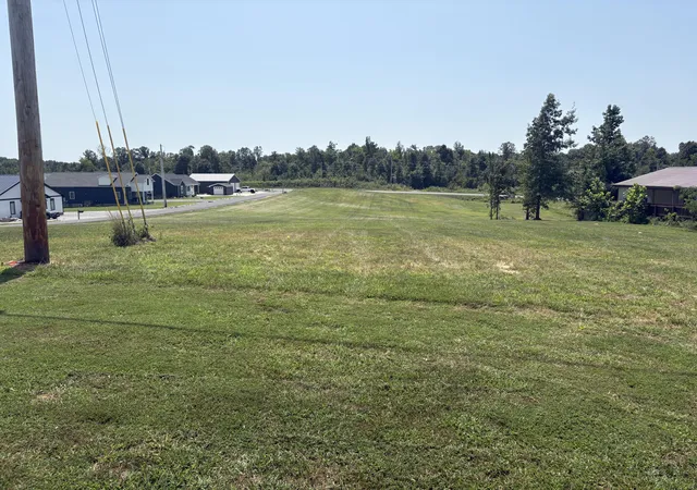 Photo 1 of Land for sale at 116 Cambridge Shrs Dr, Gilbertsville, KY 42044 | MLS# 26022214 | Listing updated on 2026-08-26