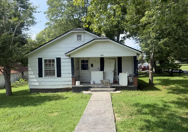 Photo 1 of Single family home for sale at 403 Ridgewood Ave, Monticello, KY 42633 | MLS# 26022210 | Listing updated on 2026-08-22