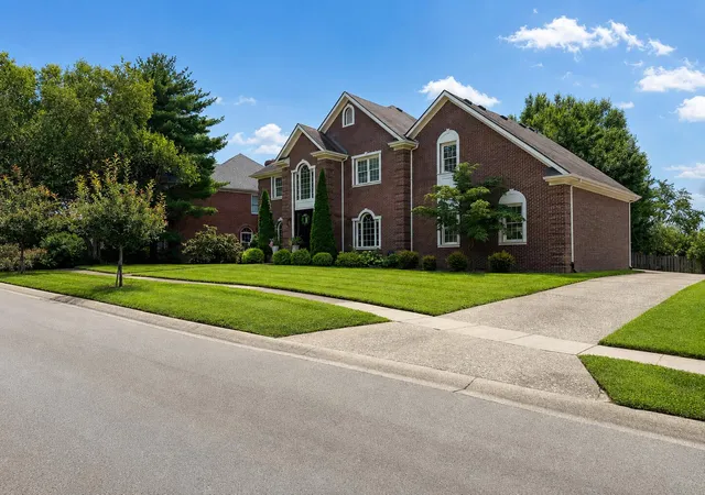 Photo 3 of Sale Pending at 3208 Penbroke Pl, Lexington, KY 40509 | MLS# 26022242 | Listing updated on 2026-10-13