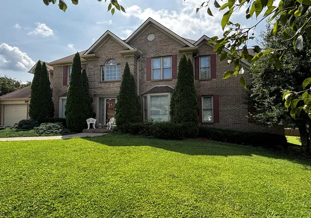 Photo 3 of Single family home for sale at 229 Shearwood Ave, Somerset, KY 42503 | MLS# 26022218 | Listing updated on 2026-08-16