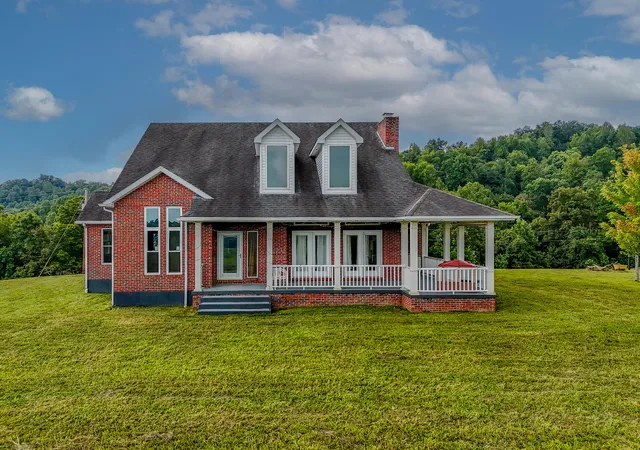 Photo 2 of Sale Pending at 198 Iwanna Loop, Ezel, KY 41425 | MLS# 26022824 | Listing updated on 2026-09-09