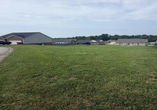Land for sale at 114 Persimmon Ridge Dr, Frankfort, KY 40601 | MLS# 26022236