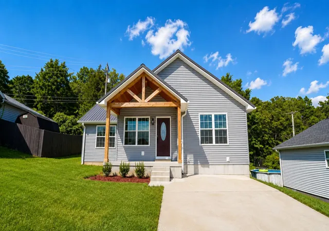 Photo 1 of Single family home for sale at 254 Hollyberry Rd, Frankfort, KY 40601 | MLS# 26022334 | Listing updated on 2026-09-07