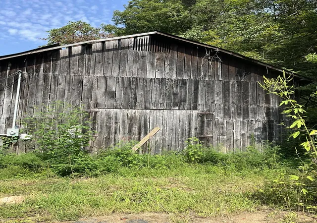 Photo 3 of Land for sale at 4151 Crane Crk Rd, Manchester, KY 40962 | MLS# 26022477 | Listing updated on 2026-09-13