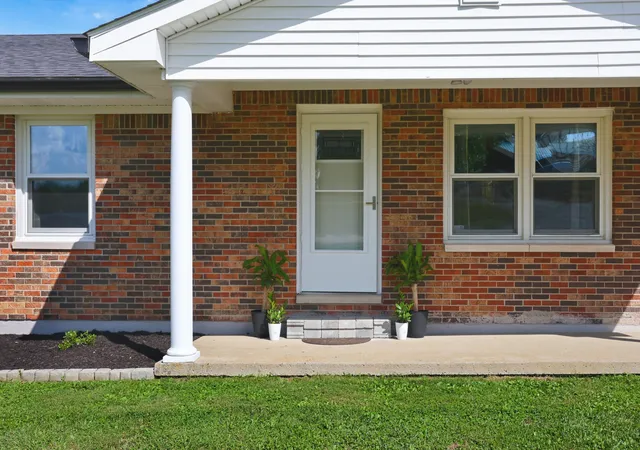 Photo 3 of Sale Pending at 777 Calvary Rd, Harrodsburg, KY 40330 | MLS# 26023715 | Listing updated on 2026-09-04