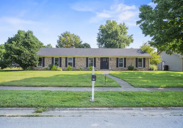 Photo 2 of Sale Pending at 201 Dove Park, Versailles, KY 40383 | MLS# 26022356 | Listing updated on 2026-10-07