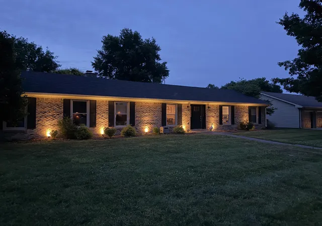 Photo 4 of Sale Pending at 201 Dove Park, Versailles, KY 40383 | MLS# 26022356 | Listing updated on 2026-10-07