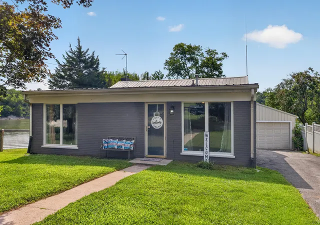 Photo 1 of Single family home for sale at 446 Lakeview Rd, Harrodsburg, KY 40330 | MLS# 26022271 | Listing updated on 2026-09-09