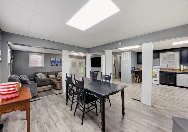 Photo 3 of Single family home for sale at 1381 Mackville Rd, Harrodsburg, KY 40330 | MLS# 26022394 | Listing updated on 2026-10-07