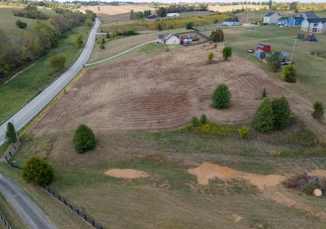 Photo 2 of Sale Pending at 2471 2491 Howards Ml Rd, Mount Sterling, KY 40353 | MLS# 26022516 | Listing updated on 2026-09-10