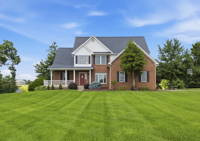 Photo 1 of Sale Pending at 119 Seahawk Trl, Midway, KY 40347 | MLS# 26022885 | Listing updated on 2026-09-21