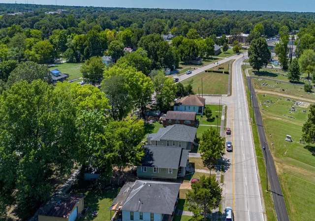 Photo 4 of Single family home for sale at 1732 Park Ave, Paducah, KY 42001 | MLS# 26023066 | Listing updated on 2026-10-02