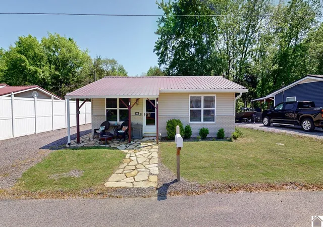 Photo 1 of Sale Pending at 80 Windjammer Pl, Hardin, KY 42048 | MLS# 26022297 | Listing updated on 2026-08-24