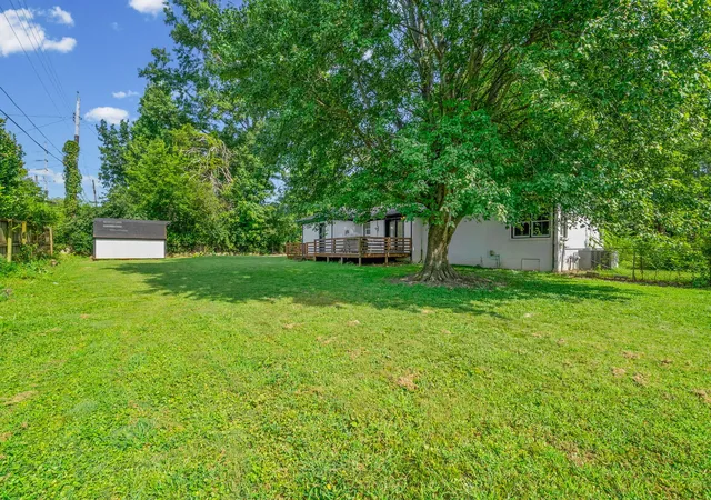 Photo 33 of Single family home for sale at 303 Jessie Ave, Hopkinsville, KY 42240 | MLS# 26022313 | Listing updated on 2026-08-17