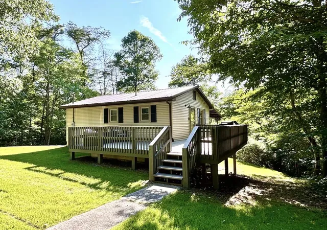 Photo 1 of Single family home for sale at 171 Dogwood Dr, Somerset, KY 42501 | MLS# 26022321 | Listing updated on 2026-08-17