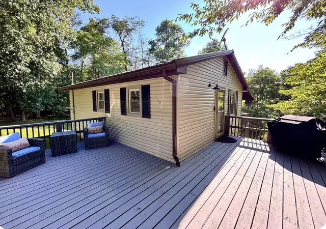 Photo 3 of Single family home for sale at 171 Dogwood Dr, Somerset, KY 42501 | MLS# 26022321 | Listing updated on 2026-08-17