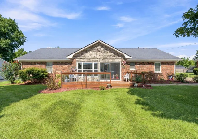Photo 1 of Sale Pending at 1111 Comanche Trl, Georgetown, KY 40324 | MLS# 26022558 | Listing updated on 2026-09-20