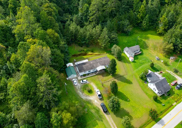 Photo 1 of Single family home for sale at 4718 Ky 1809, Barbourville, KY 40906 | MLS# 26022402 | Listing updated on 2026-09-05
