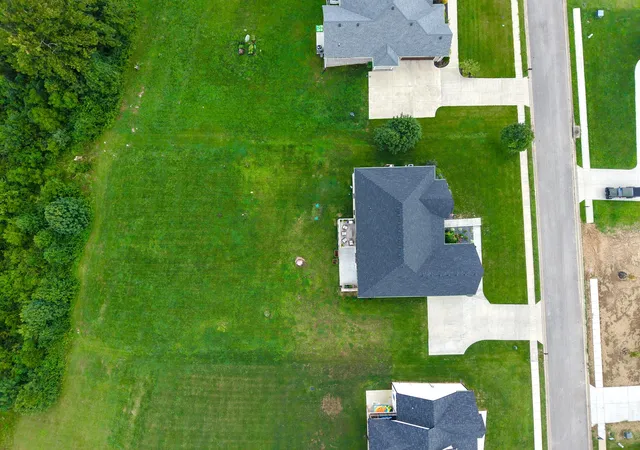 Photo 2 of Single family home for sale at 4237 Equestrian Way, Richmond, KY 40475 | MLS# 26022595 | Listing updated on 2026-09-28