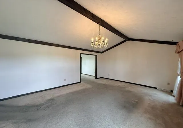 Photo 2 of Sale Pending at 101 Southern Blvd, Somerset, KY 42501 | MLS# 26022327 | Listing updated on 2026-09-19