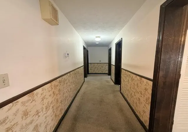 Photo 4 of Sale Pending at 101 Southern Blvd, Somerset, KY 42501 | MLS# 26022327 | Listing updated on 2026-09-19