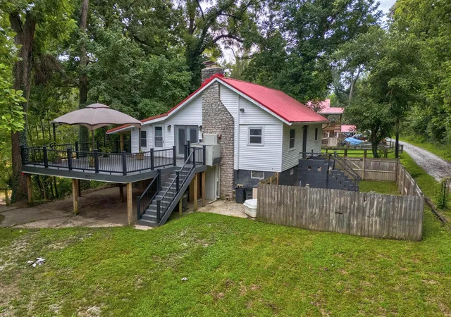 Photo 1 of Single family home for sale at 148 Hidden Grove Ln, Winchester, KY 40391 | MLS# 26022926 | Listing updated on 2026-09-12