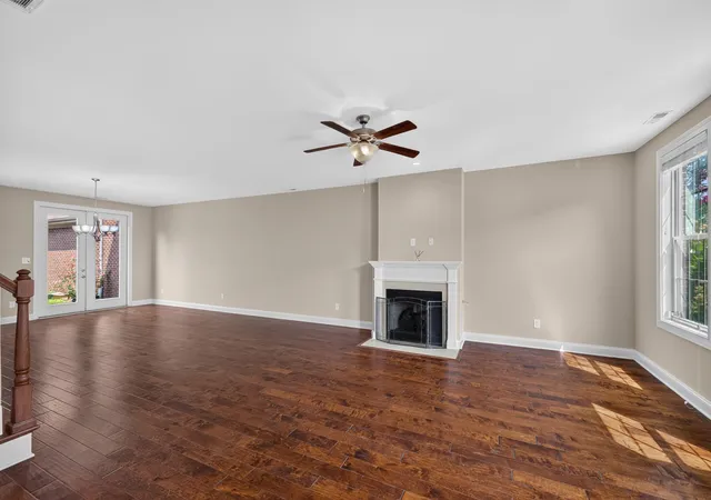 Photo 3 of Townhouse for sale at 3220 Beacon St, Lexington, KY 40513 | MLS# 26022342 | Listing updated on 2026-09-08