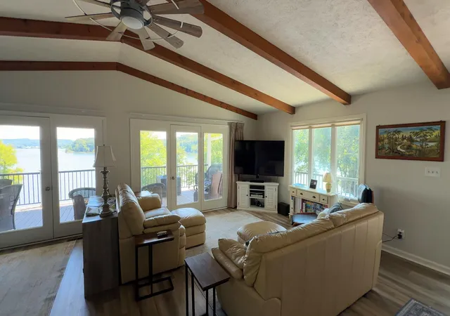 Photo 1 of Single family home for sale at 619 Skyline Dr, Cadiz, KY 42211 | MLS# 26022583 | Listing updated on 2026-08-26