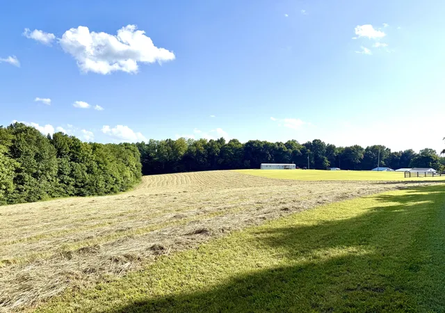 Photo 1 of Single family home for sale at 765 Henson Ridge Rd, Liberty, KY 42539 | MLS# 26022350 | Listing updated on 2026-08-17