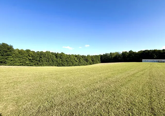 Photo 3 of Single family home for sale at 765 Henson Ridge Rd, Liberty, KY 42539 | MLS# 26022350 | Listing updated on 2026-08-17