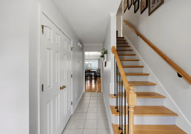 Photo 4 of Sale Pending at 525 Woodstream Ct, Lexington, KY 40515 | MLS# 26022348 | Listing updated on 2026-10-14