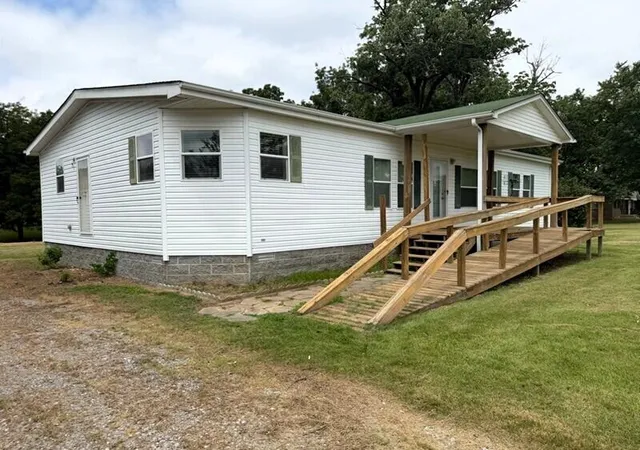 Photo 2 of Single family home for sale at 9005 Us 45, Wingo, KY 42088 | MLS# 26022366 | Listing updated on 2026-08-24