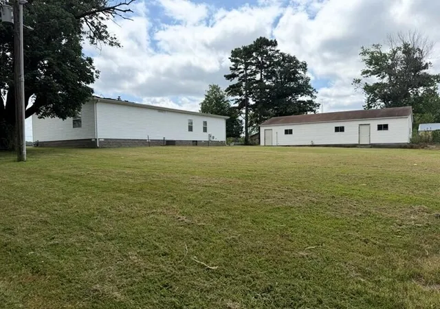 Photo 2 of Single family home for sale at 9005 US 45, Wingo, KY 42088 | MLS# 26022366 | Listing updated on 2026-08-24