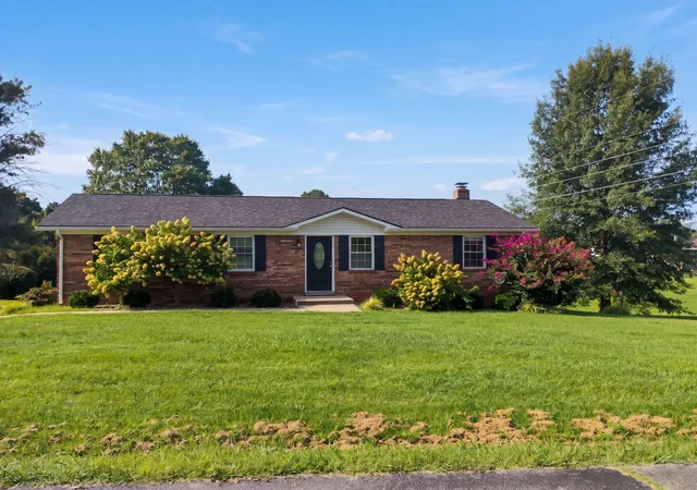 Single family home for sale at 61 Loys Dr, Columbia, KY 42728 | MLS# 26022833